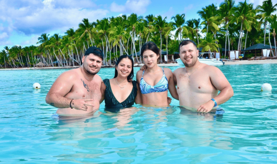 Saona Island Full Day Catamarán Food and Drink included - Image 5