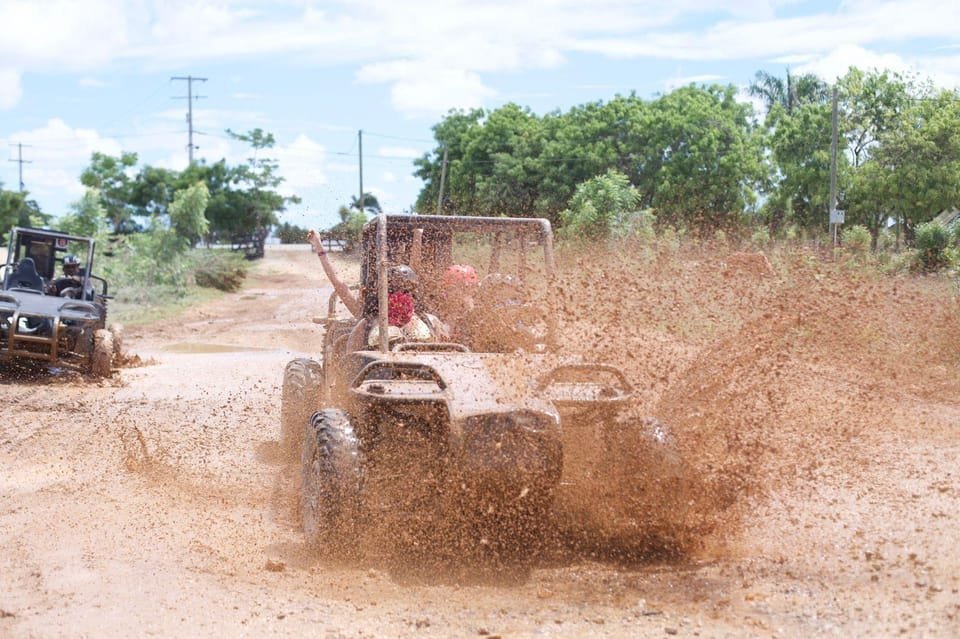 Tour Buggy de Medio día Playa Macao - Image 7