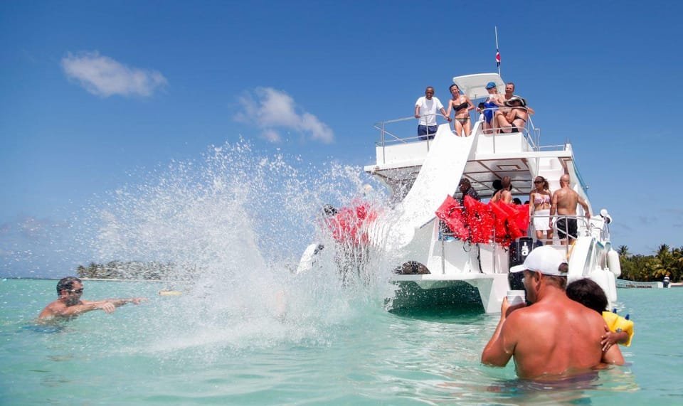 Punta Cana Party boat (Only Adult) - Image 8