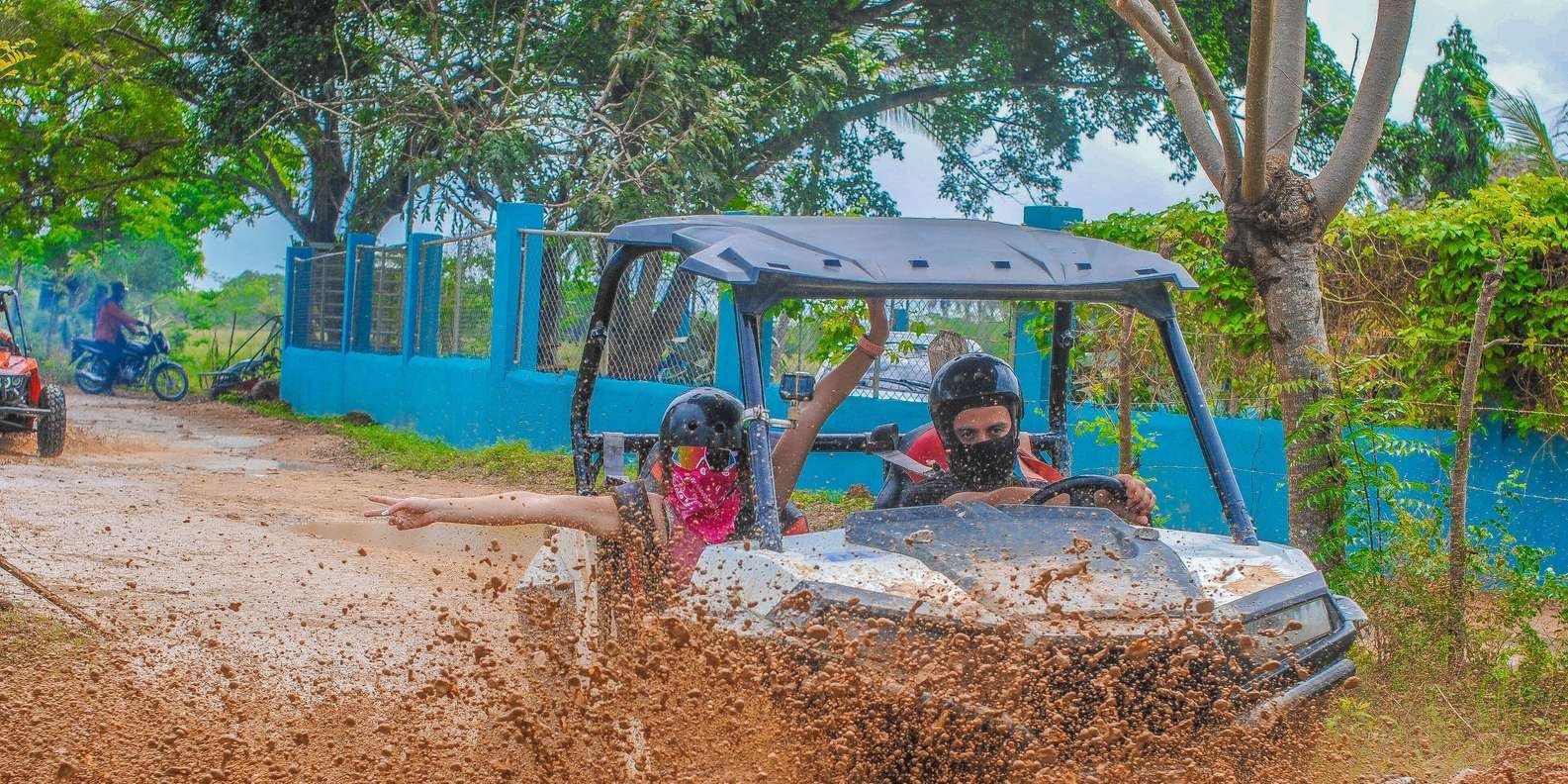 PUNTA CANA WILD BUGGY BREAKS TRACK WITH EXTRAMAS PROTECTION - Image 4