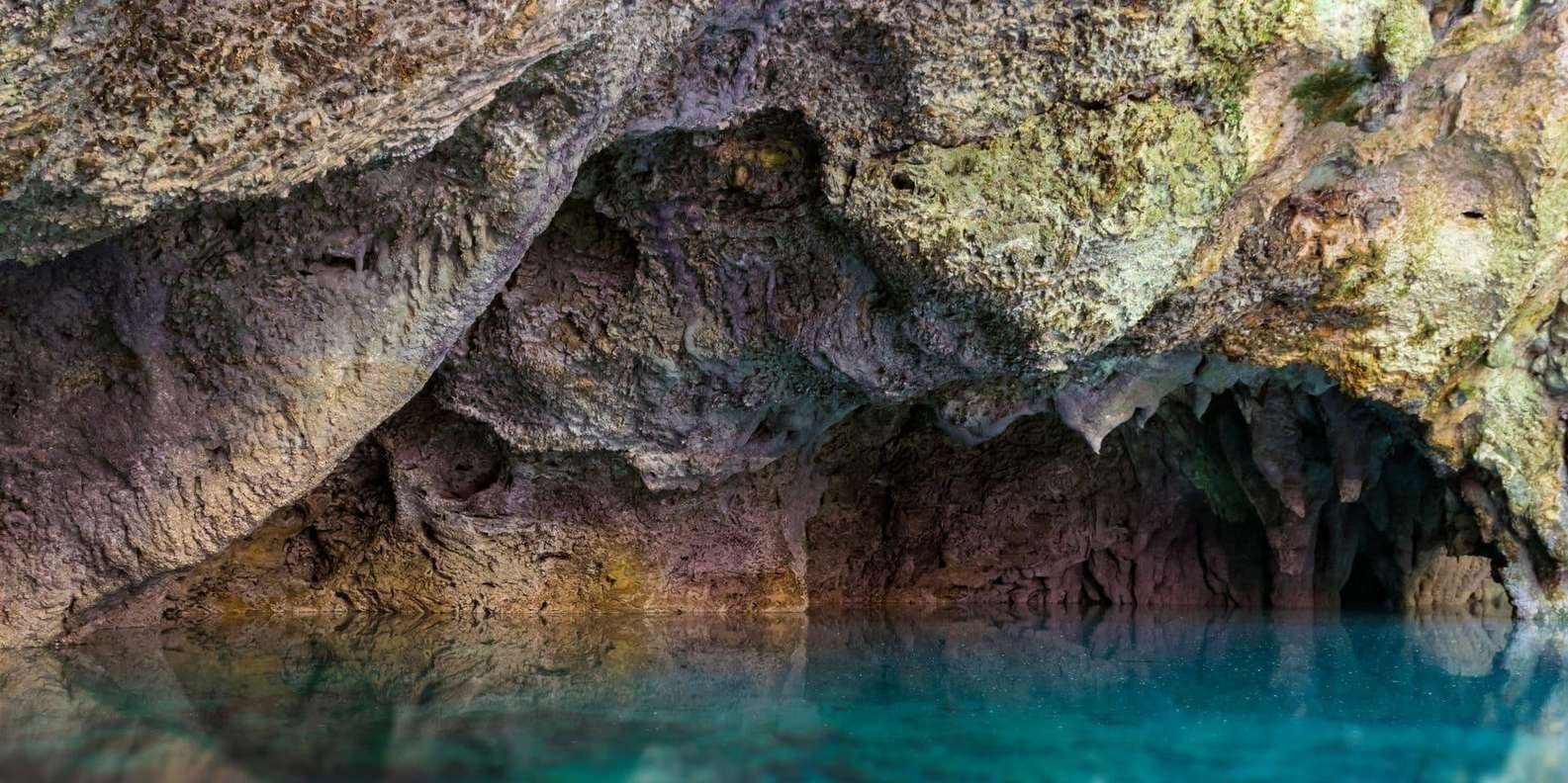 Three Eyes Park and Colon Lighthouse Experience - Image 5